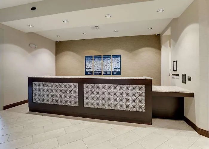 Hotel Drury Plaza Tallahassee
