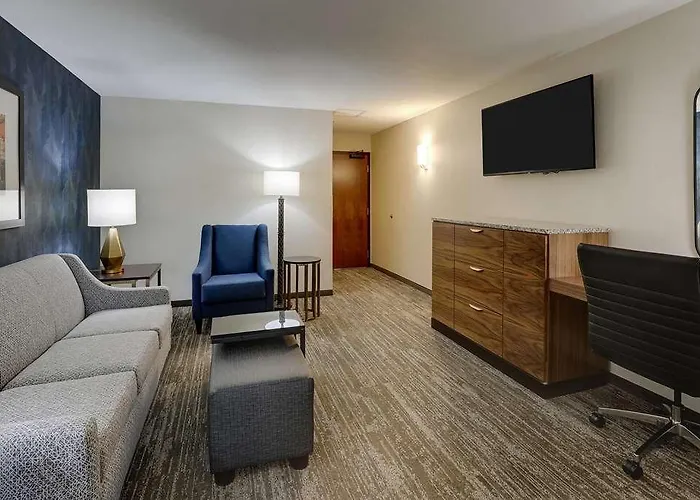 Hotel Drury Plaza *