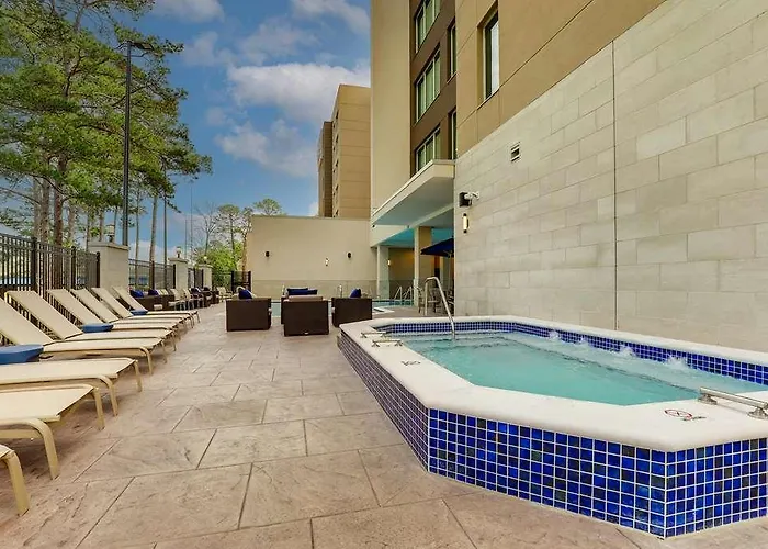 Drury Plaza Hotel
